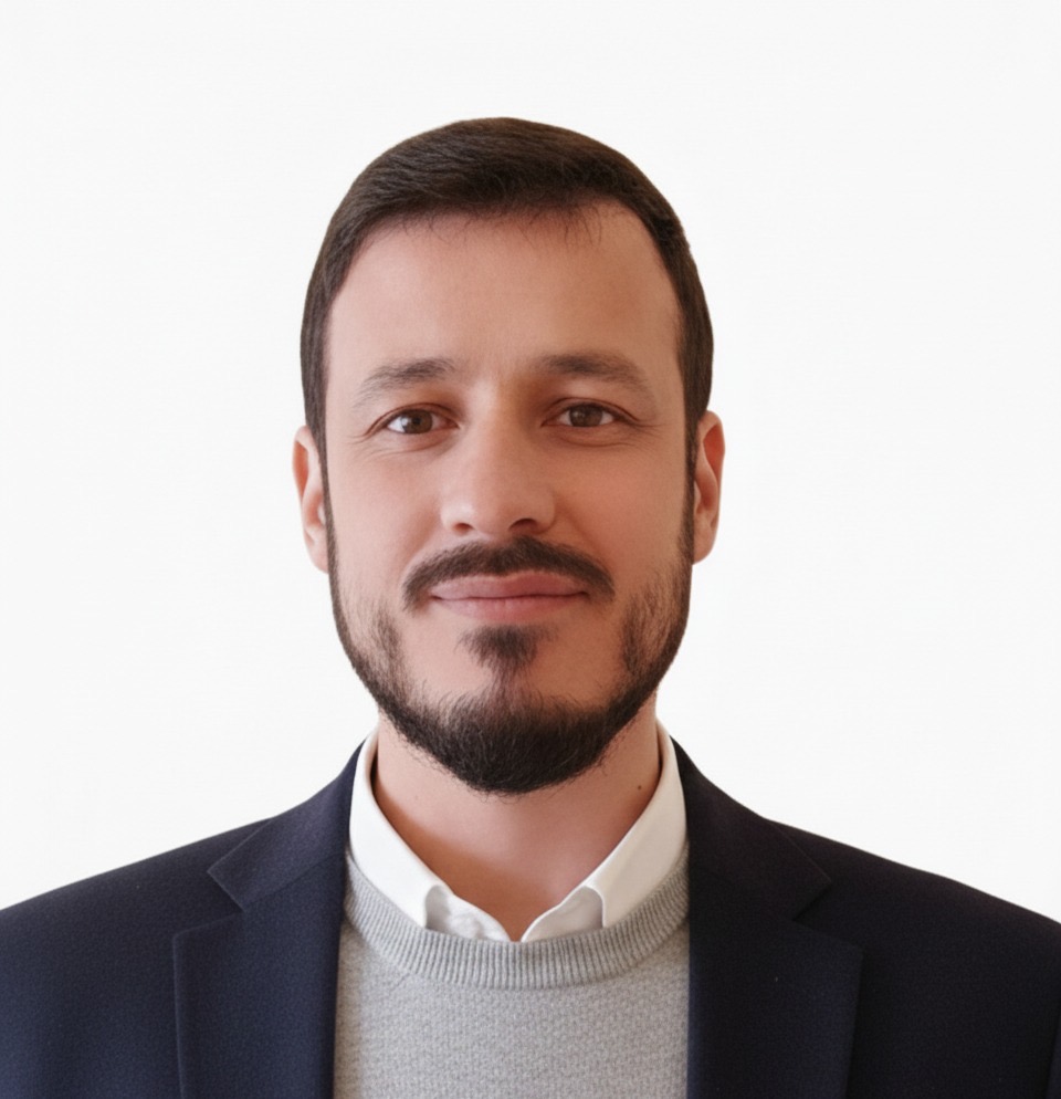 Bu topraklardan yetişen, emekle yükselen kardeşlerimiz mahallemizin yüz akıdır.”